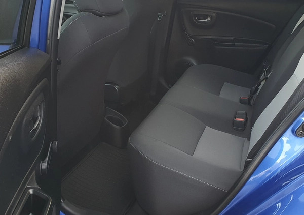 Toyota Yaris cena 49900 przebieg: 82103, rok produkcji 2017 z Warszawa małe 529
